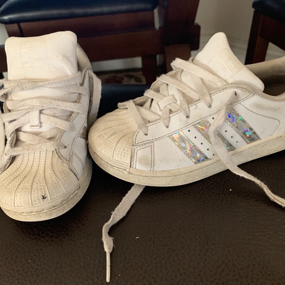 Girls superstar adidas shoes for girls